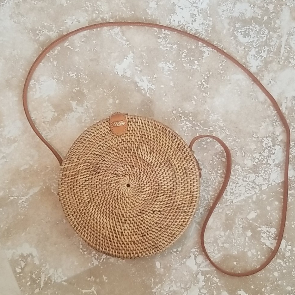 Straw Bag - Picture 2 of 4